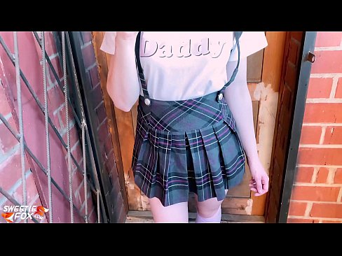 ❤️ 여학생은 그녀의 거시기를 깊이 빨고 수업 ​​대신 성교합니다. ❤ 슈퍼 섹스 우리